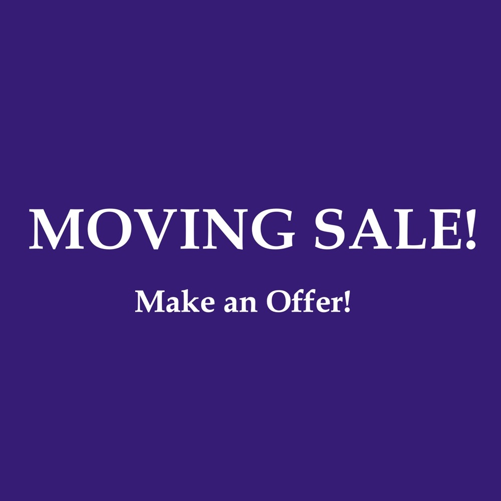 CLOSET DISCOUNTS, MAKE AN OFFER